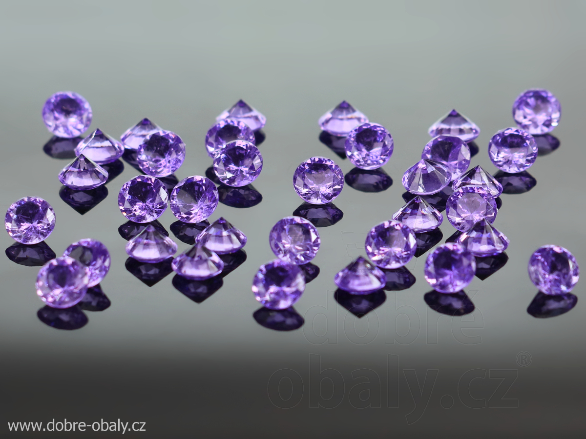 Plastové dekorační diamanty FIALOVÉ 20 mm